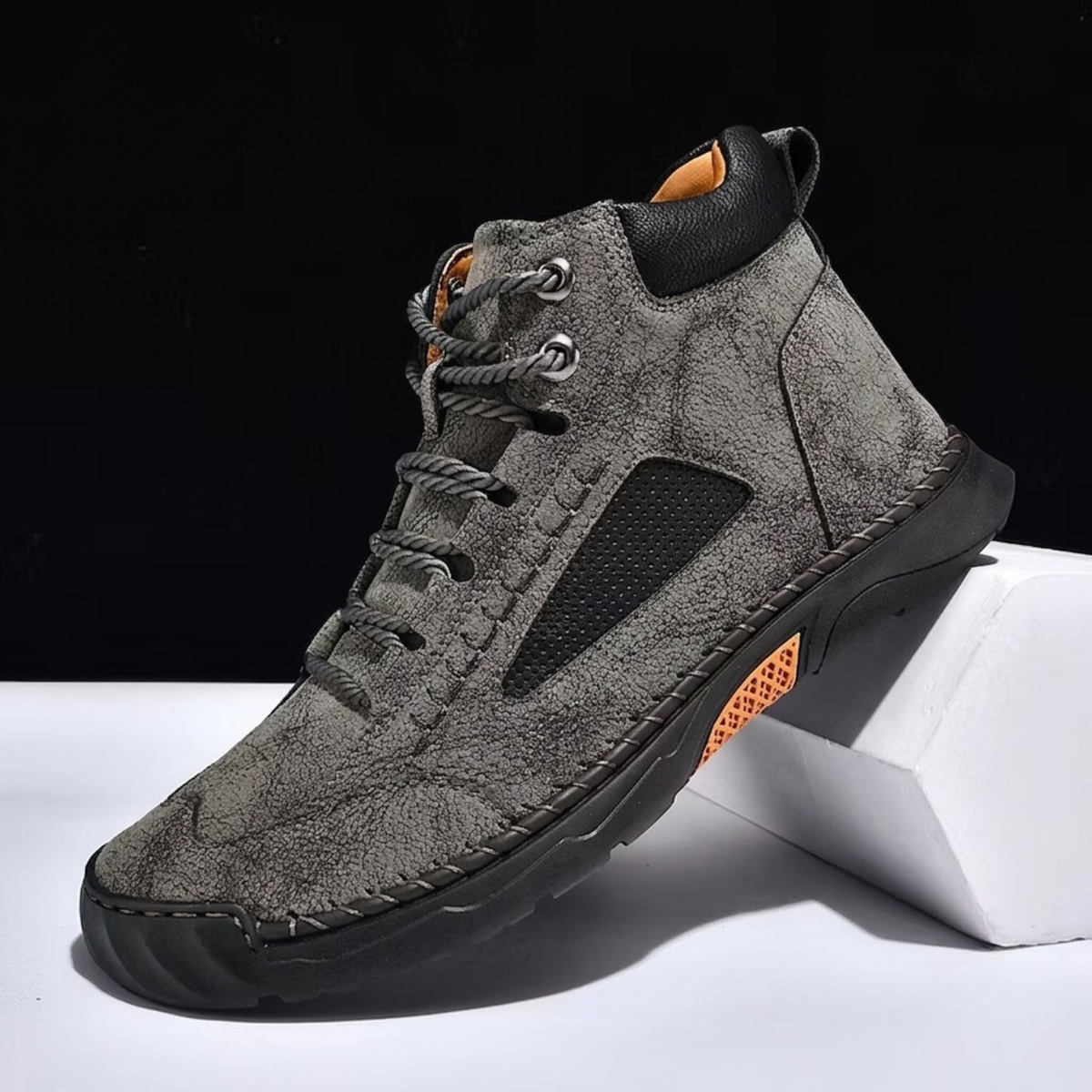 StrideCore™ - Men's Leather Comfort Boots